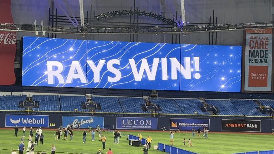 Cliff_Wolf's tweet photo. It happened in Cleveland. We celebrated in St Pete. #TheTrop #RaysUp #ForTampaBay  Game 4 ALCS #PostSeason  @RaysBaseball @RaysRadio https://t.co/ZwSI8f5jrt