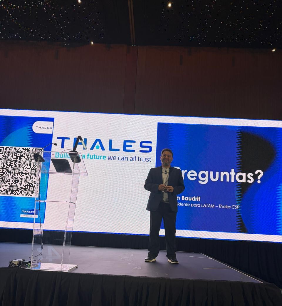 AMIB_Valores's tweet photo. Las APIs se están convirtiendo en el próximo vector importante​.  Existe una necesidad de proteger los datos expuestos a ellas.

Roman Baudrit @thalesgroup #TechDay2026 🌐 https://t.co/aQCxQ0AluO