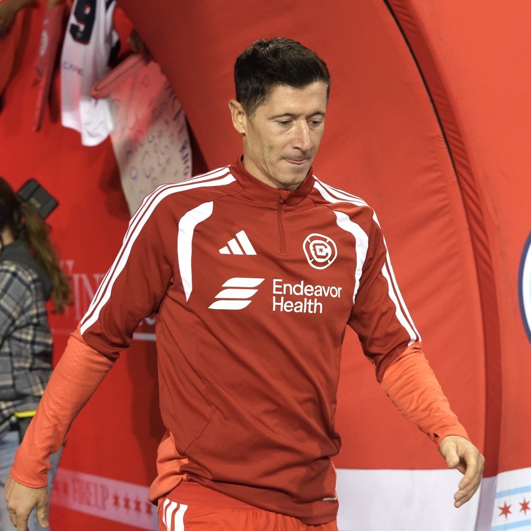 sing_electric's tweet photo. With Fire's 1-0 loss, that's 5 league starts for Robert Lewandowski with 0 goals

The last time that happened was 2010-2011, his first year at Borussia Dortmund

#cf97 #VamosFire https://t.co/O95lyblcXS