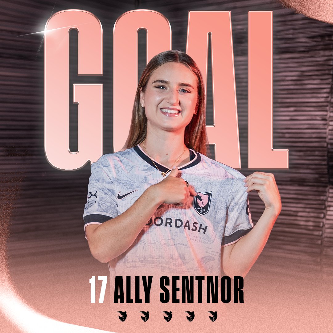weareangelcity's tweet photo. 43' | Oh my! Ally Sentnor from outside the box buries it and gives us the lead!

#Volemos | #NWSL | #DENvLA 2-3 | #AngelCityFC https://t.co/aP02Bsdfh1