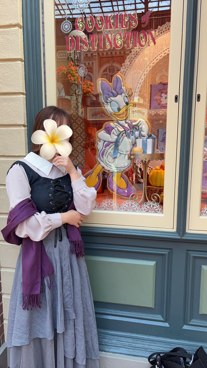 yanagi_781's tweet photo. 🏰にいます！
ブライアローズバウンドコーデ🌹

#Dハロ仮装2026 https://t.co/biaRLgLWkD