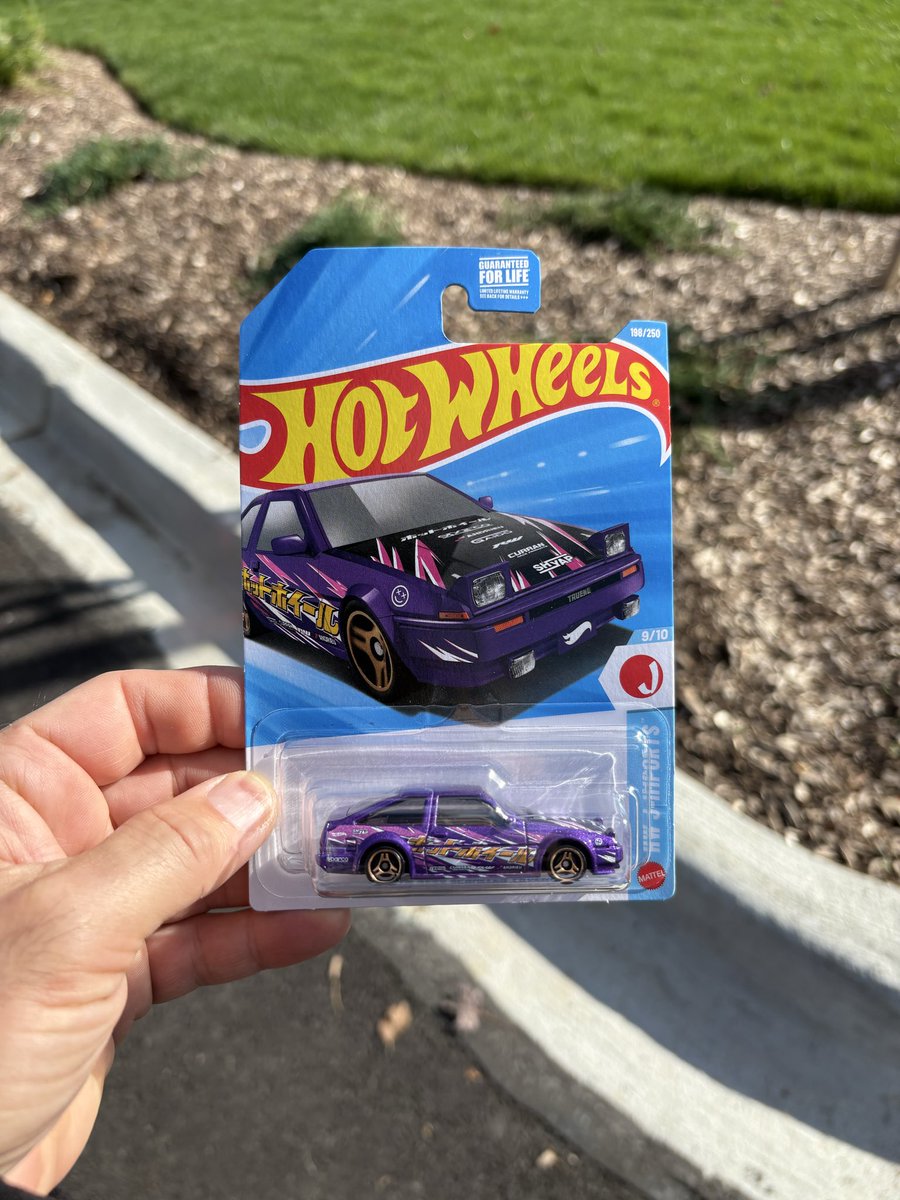 dmlamf's tweet photo. #HotWheels #minicar #mainline #today https://t.co/RuNr3DEIjW