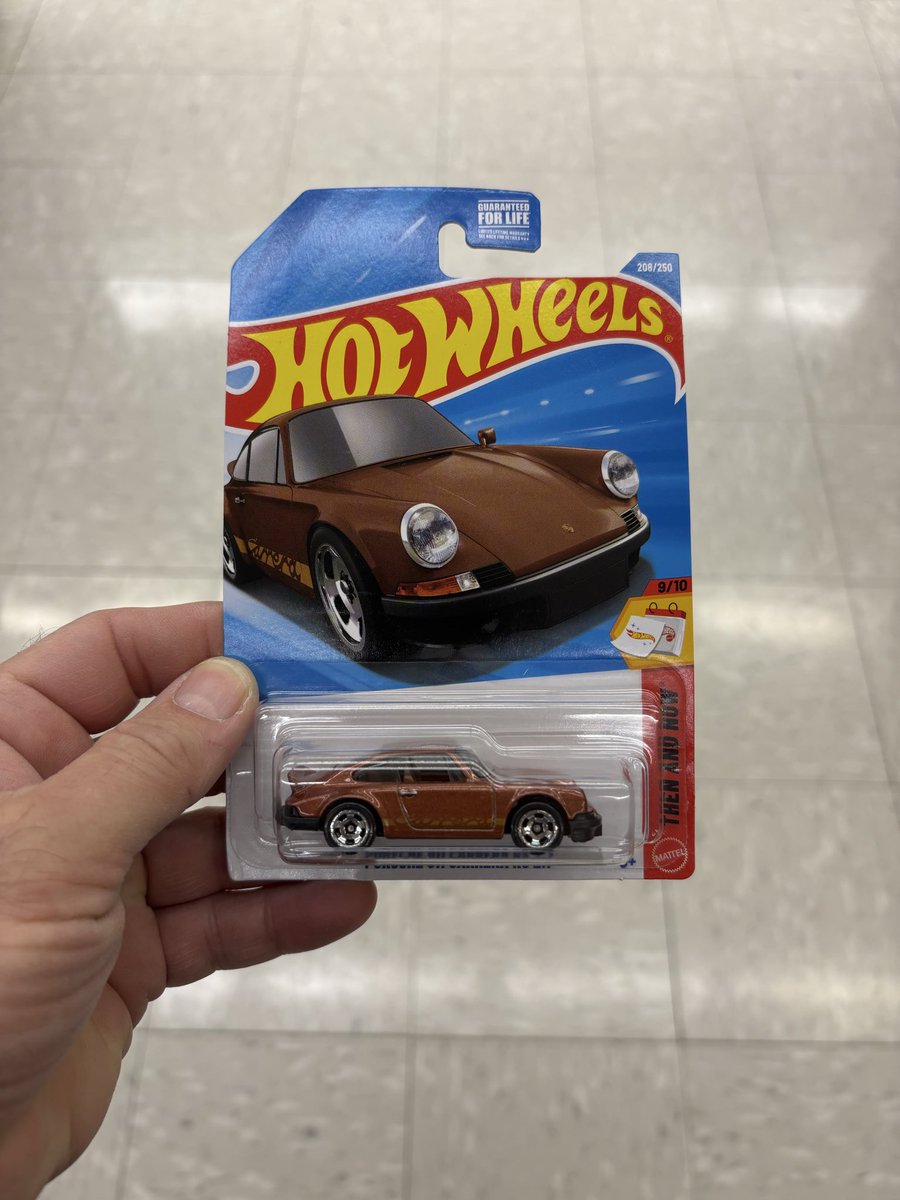 dmlamf's tweet photo. #HotWheels #minicar #mainline #today https://t.co/RuNr3DEIjW