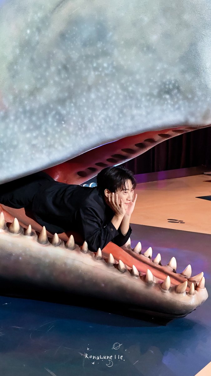 RonaLunelle's tweet photo. จะโดนเขมือบแล้ว แต่ยังน่ารักอยู่

#WhalefallTHxJungCullen
#พี่จอง https://t.co/3HEs6vPcmm