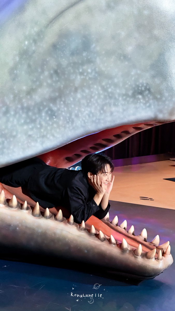 RonaLunelle's tweet photo. จะโดนเขมือบแล้ว แต่ยังน่ารักอยู่

#WhalefallTHxJungCullen
#พี่จอง https://t.co/3HEs6vPcmm