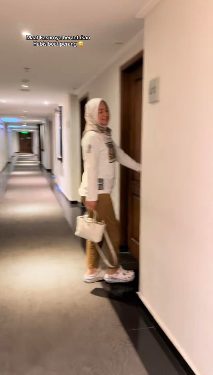 legthal's tweet photo. bude ny siapa jir
https://t.co/W7TeG0ES4m https://t.co/ekdQXvoBFa