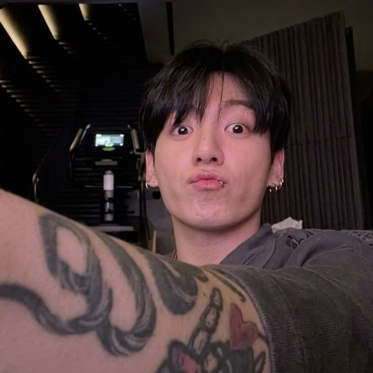 millimillip's tweet photo. ꒰১ ໒꒱ Busco mutis!! 
#kpoptwt #stantwt ^^ 

⋮ ⌗ ┆Tauro | 7teen | she | 🇨🇱
Stan: Only army ⋆.˚
⭑.ᐟ busco amigos para interactuar y demás 

RT o ♥︎ = mutis forever https://t.co/sKubsmJOoZ