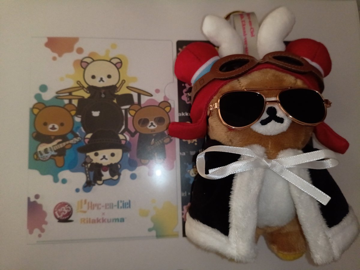 larc03311306's tweet photo. サングラスが届いた🌈 https://t.co/1Oy48GwmyO