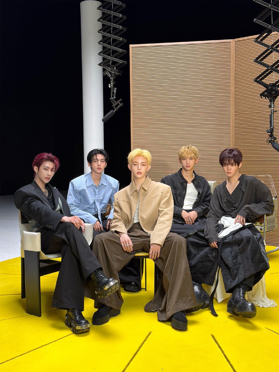 AND2BLE_INA's tweet photo. ￬ RT &amp; REPLY  ￬

I vote #AND2BLE for Fans' Choice Male #2026MAMAVOTE https://t.co/6KCnJfa9H4