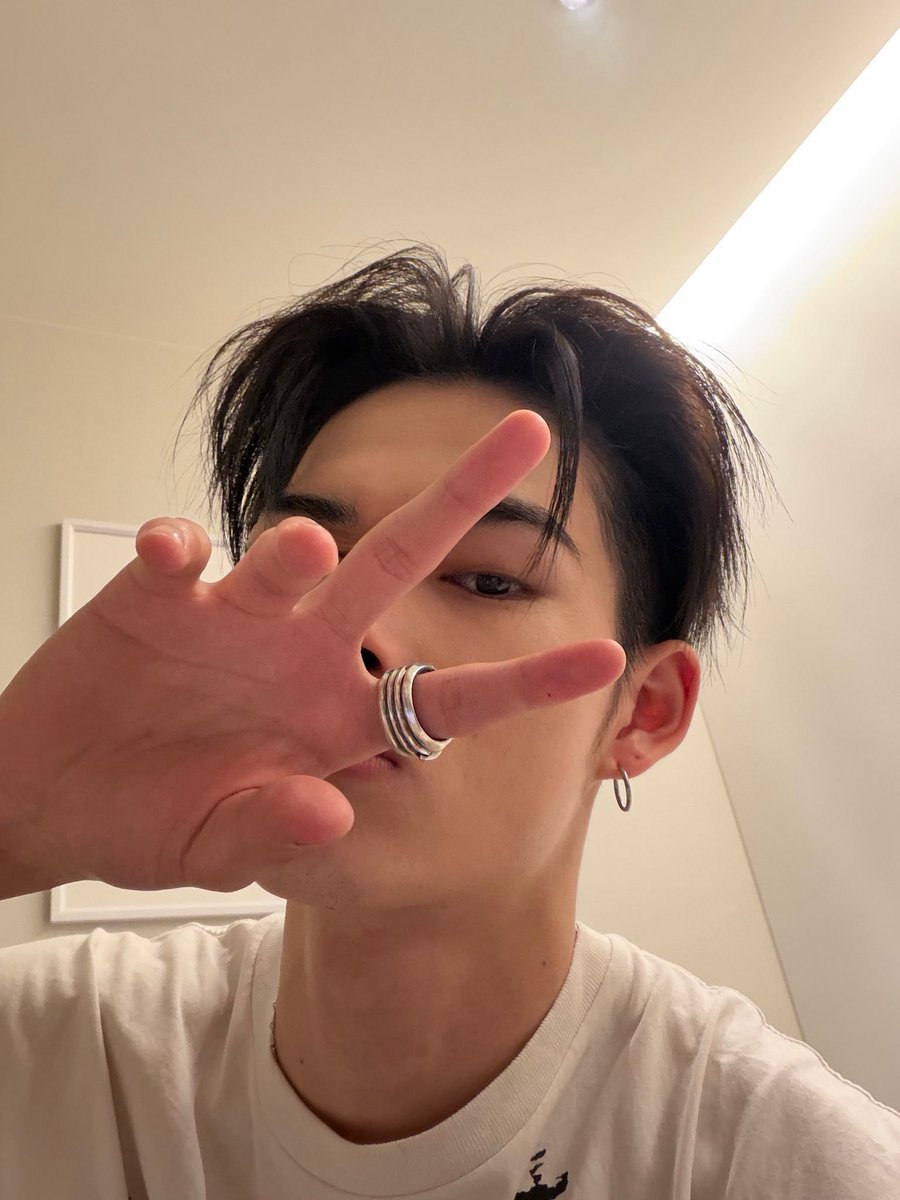 parkcunghoon's tweet photo. Full percakapan https://t.co/SngScH6ZcK