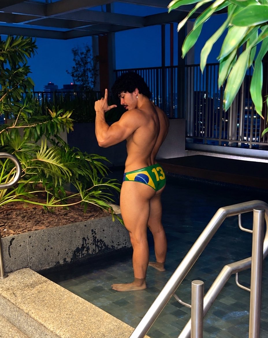 Yurif00's tweet photo. Gostosos fazem L 🇧🇷 https://t.co/SSJoVdcX5K