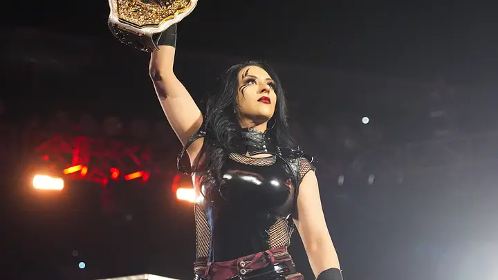DivasPW's tweet photo. @pvrzx_ @souljaraeee 3. STEPHANIE VAQUER 

DAYS HELD: 16 DAYS
TIMES WON: 1 https://t.co/HjjiOXMKXo