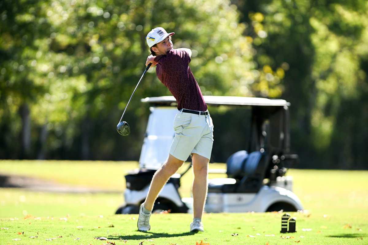 GoCUPhoenix's tweet photo. Egan Hadelman sits inside the top five as Cumberland is tied for third place after two rounds of play at the Bojangles Intercollegiate!

More: https://t.co/yG3TM1BbWu https://t.co/bDJ3dsaJXi