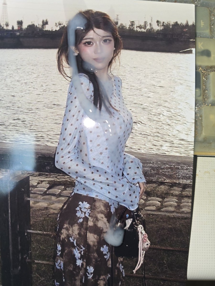cfy8282's tweet photo. #얼싸 #comtribute #射屏 https://t.co/46oo9eHjB3
