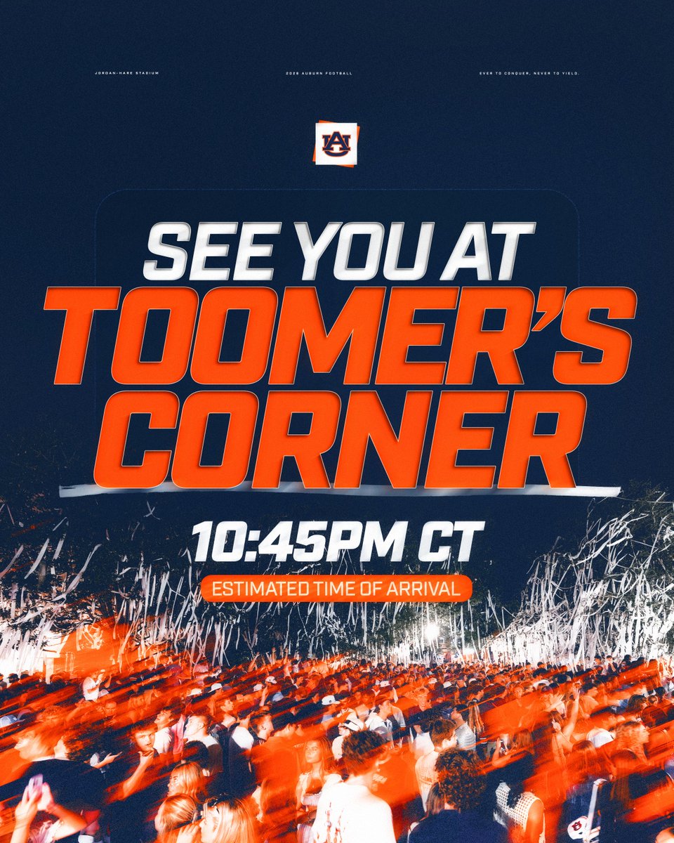 AuburnFootball's tweet photo. One more stop before we call it a night 🧻🦅

The Tigers are stopping at Toomer’s Corner for 10 minutes on the way home! https://t.co/IfK3obVhgg