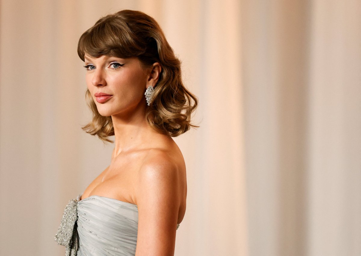 4k_taylorr's tweet photo. Taylor Swift at the 6th Annual Academy Museum Gala in Los Angeles https://t.co/c4YEwtGpe0