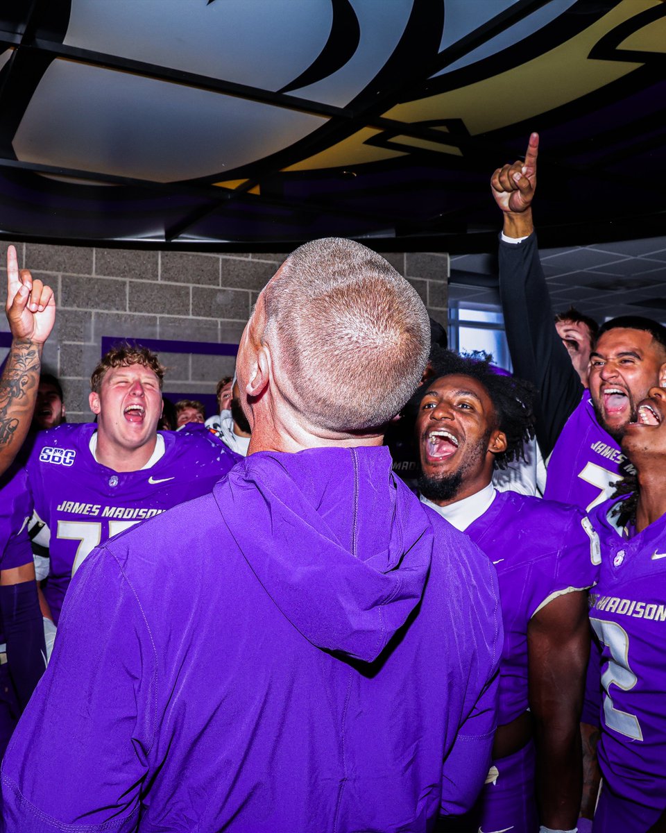 JMUFootball tweet picture
