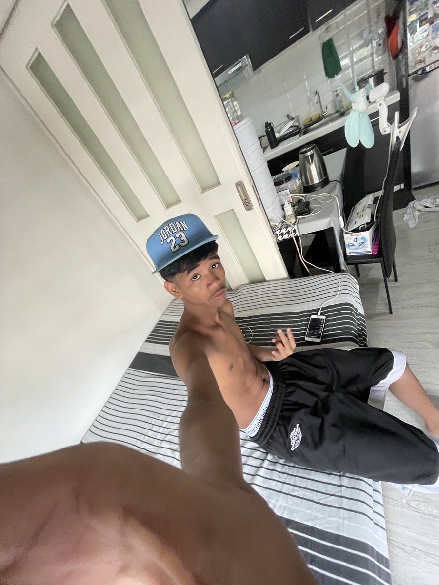 JC4L4GUI's tweet photo. 😝😝 https://t.co/its7vQK09k