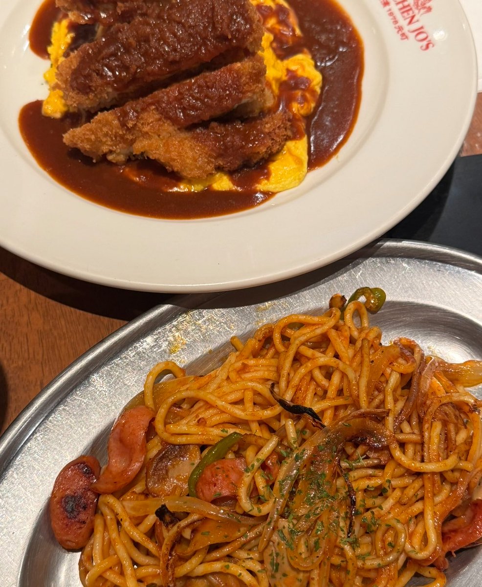 boksepeonsal's tweet photo. 또 슬슬 킹덤 시즌이 다가오니까 요코하마맛집 두개 츄천
📍 KITCHEN JO'S (키친 ♡죠♡^^)
📍 Aoki

요코하마가 나폴리탄 원조래요 사장님이 엄청엄청 친절하시구 한국말도 유창하심... 나가는 길에 요코하마 관광지도까지 챙겨주심 재방문의사 완전 ✌🏻✌🏻✌🏻

아오키도 맛잇엇오요 근데 웨이팅 잇음.. https://t.co/X2ZvxtOJCd