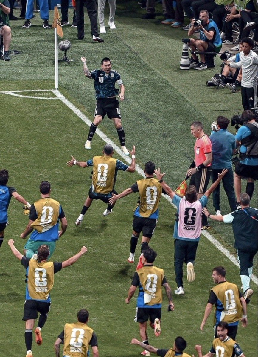 lr10x_'s tweet photo. “one more victory in a stadium that brings back beautiful memories of a while ago” 🥹🥹🥹🥹🥹🥹🥹🥹🥹🥹🥹🥹🥹🥹🥹🥹 https://t.co/Eq3cETF9w0