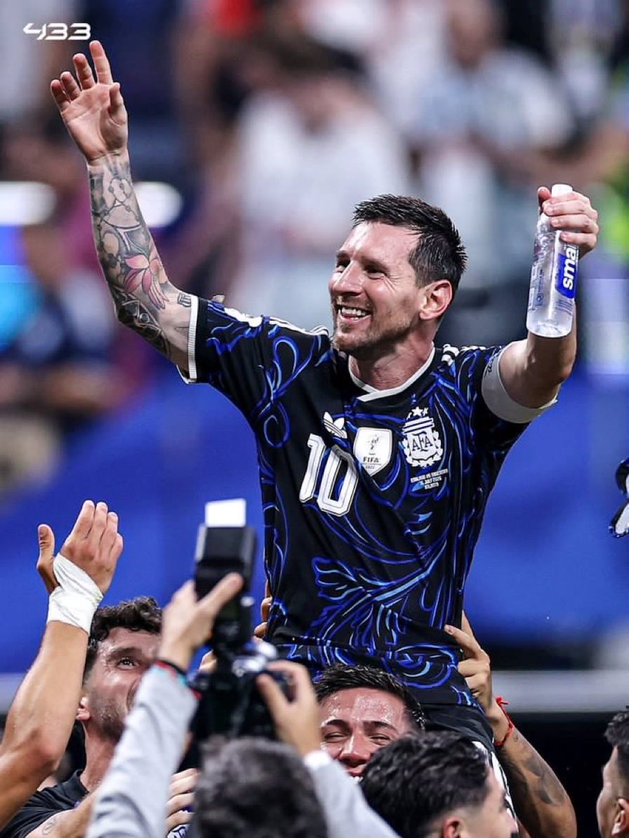 lr10x_'s tweet photo. “one more victory in a stadium that brings back beautiful memories of a while ago” 🥹🥹🥹🥹🥹🥹🥹🥹🥹🥹🥹🥹🥹🥹🥹🥹 https://t.co/Eq3cETF9w0