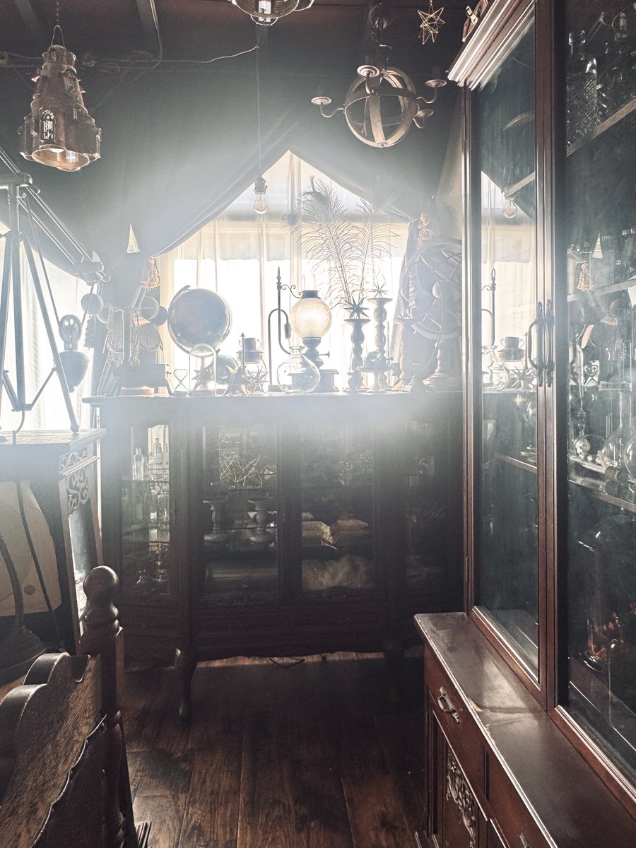 studioNIVIY's tweet photo. ✴︎お知らせ✴︎
Studio NIVIYは来年2027年6月頃に閉店する運びとなりました。
残り短い期間となりますがたくさんのご利用をお待ちしております。

また正式な閉店日が決まりましたらまたご案内いたします。 https://t.co/thqlSBbUTy