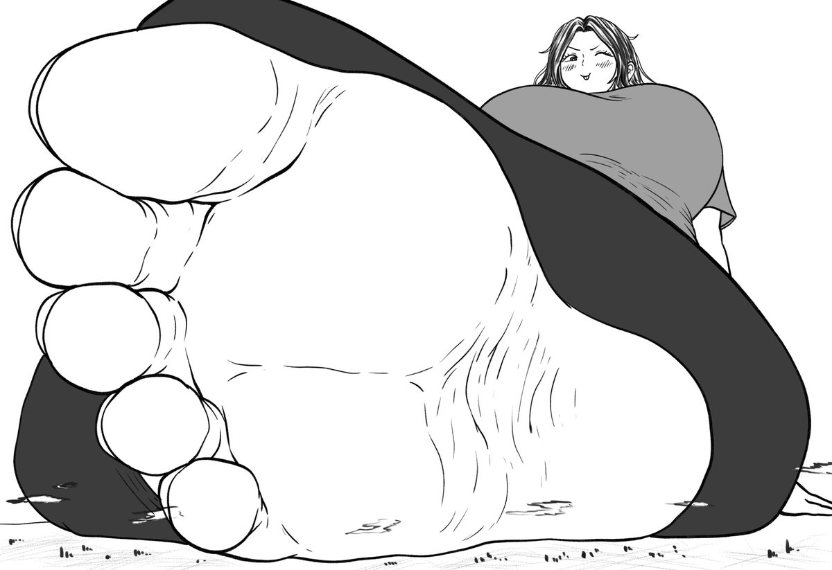 gg_iantess's tweet photo. I wonder how long it’ll take you tinies to cross my sole… 

#giantess #巨大娘 #sizetwitter
(also by @gts_dream) https://t.co/txj6U6U22i