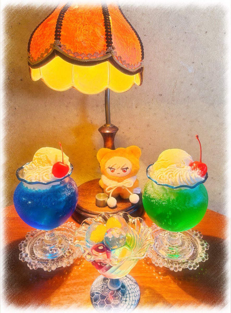 o7_kixx's tweet photo. ずっと行きたかった金沢の金魚庵さん🫶
レトロな内装も食器類も可愛いし、メニューもキラキラ可愛いだけじゃなくてめっちゃ美味しくて、ホントに行けてよかった…！😭✨
 #金魚庵 https://t.co/sv6vVpNA3N