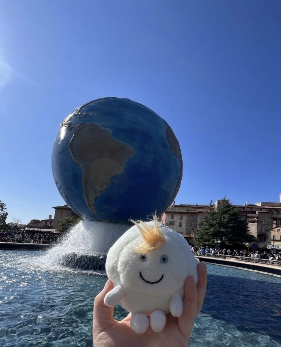 Masora_614's tweet photo. 今日はこちらに🏰✨️
グッズT着てきたかったけど、まだ届かず😅
ミッキー🐭💕かわいい♡ https://t.co/eQ1YdZUAgF