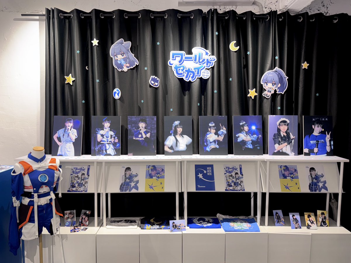 goodbyewereblue's tweet photo. 🌙

오늘은 와루님의 졸업 공연 당일이자
#ワールドセカイ 의 마지막 날입니다 ⁺₊⋆

와루님의 마지막을 함께 해주세요!

��페는 오후 7:00까지 운영됩니다.

#ワールドセカイ
#와루도세카이 https://t.co/f8uFhwv9va
