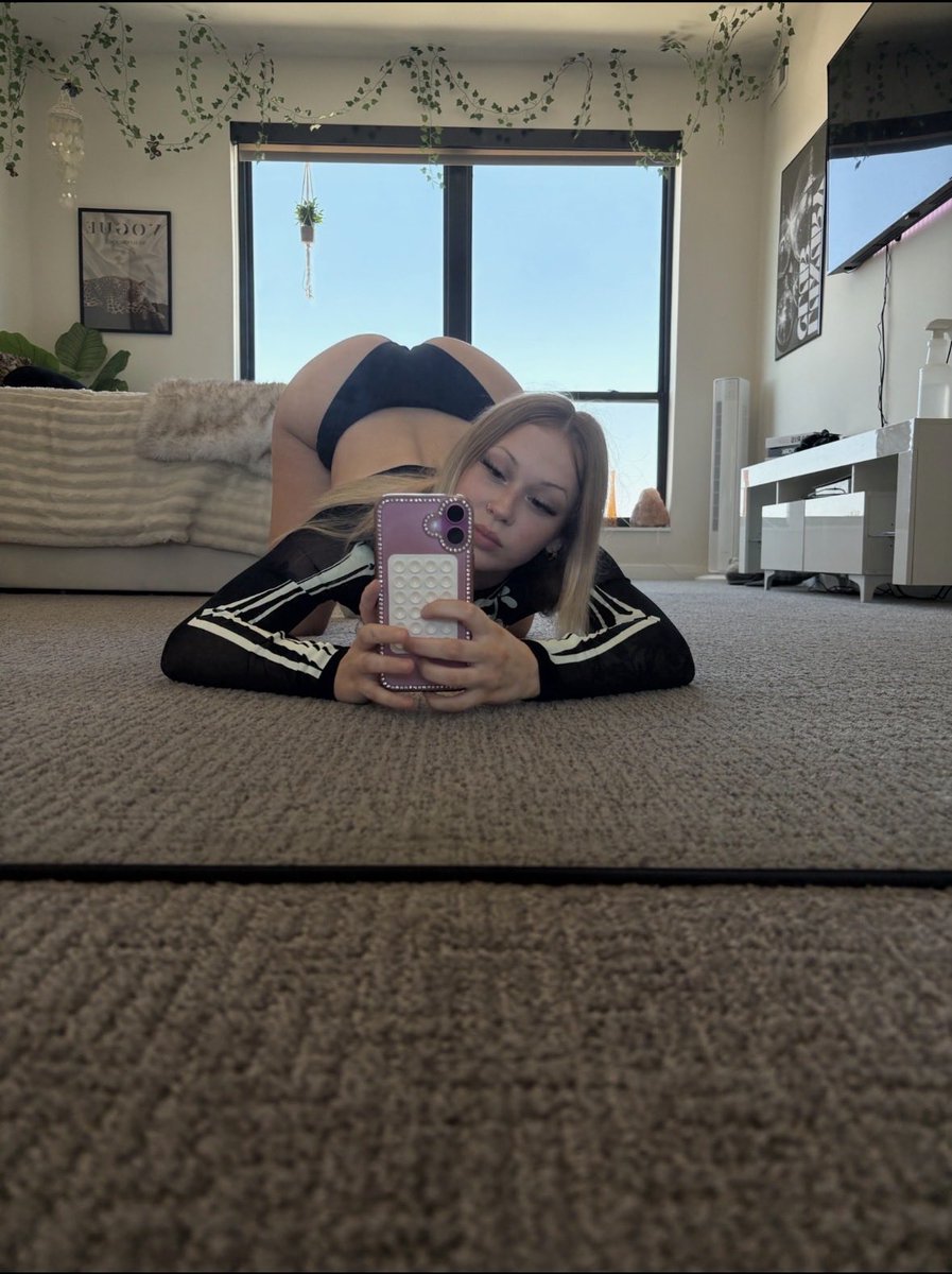 starlitpixie205's tweet photo. who upp?? https://t.co/fV1zxlzfbl