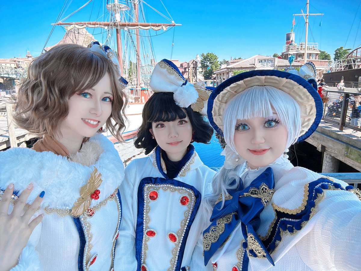 _jyuuun's tweet photo. メリクリ〜〜〜〜🎄🎅🎁‼️
イツクリ着てるよんっ🎶暑いよんっ🥴🎶
#Dハロ仮装2026 https://t.co/HRoo0oOUCK