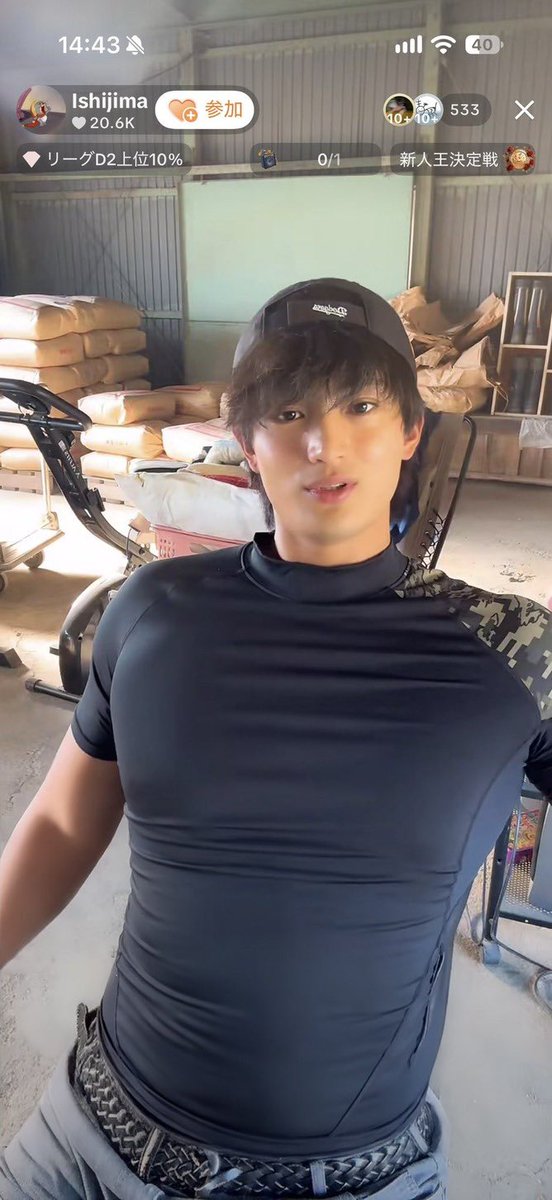 munevveralks's tweet photo. 身長191cmでイケメンの農家の若者が見つかり日本中に衝撃走る！！！

これは男から見てもイケメンすぎるわ... https://t.co/RoCD5wYcBe