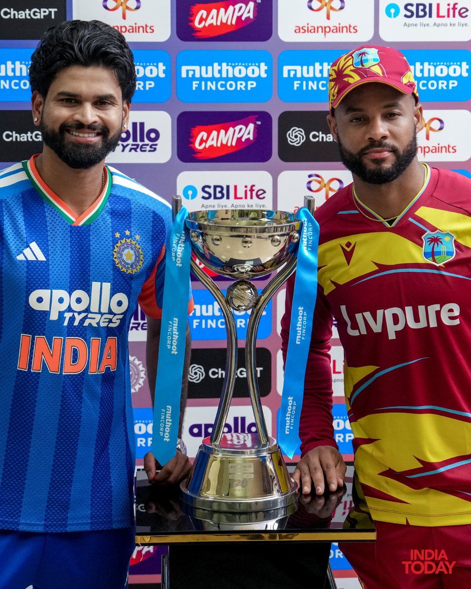 IndiaToday's tweet photo. #InPics | Rain disrupted the final match between India and West Indies in Bengaluru, forcing the game to be abandoned. The series ended in a 2-2 draw.
#INDvsWI #IndiaVsWestIndies #Cricket #Bengaluru #Rain #IndiaTodaySocial https://t.co/3LecS3b1aV