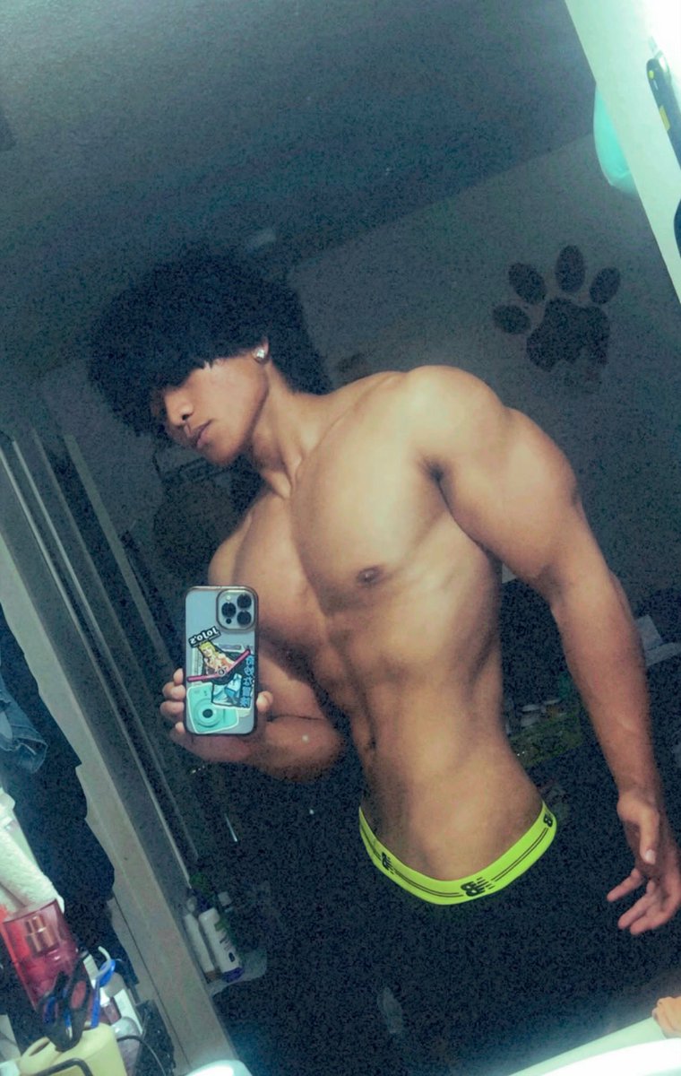 spoiljadex's tweet photo. Been a minute but I’m ready to drain some good boys again 😼 #alpha #cashmaster #obey https://t.co/J1ZgTdx4dR