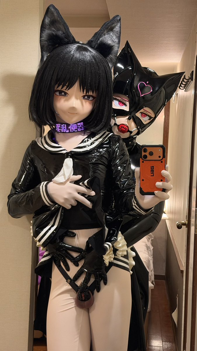 rex1357686's tweet photo. オフで新しい貞操帯試してました https://t.co/ZwhMKvu9hg