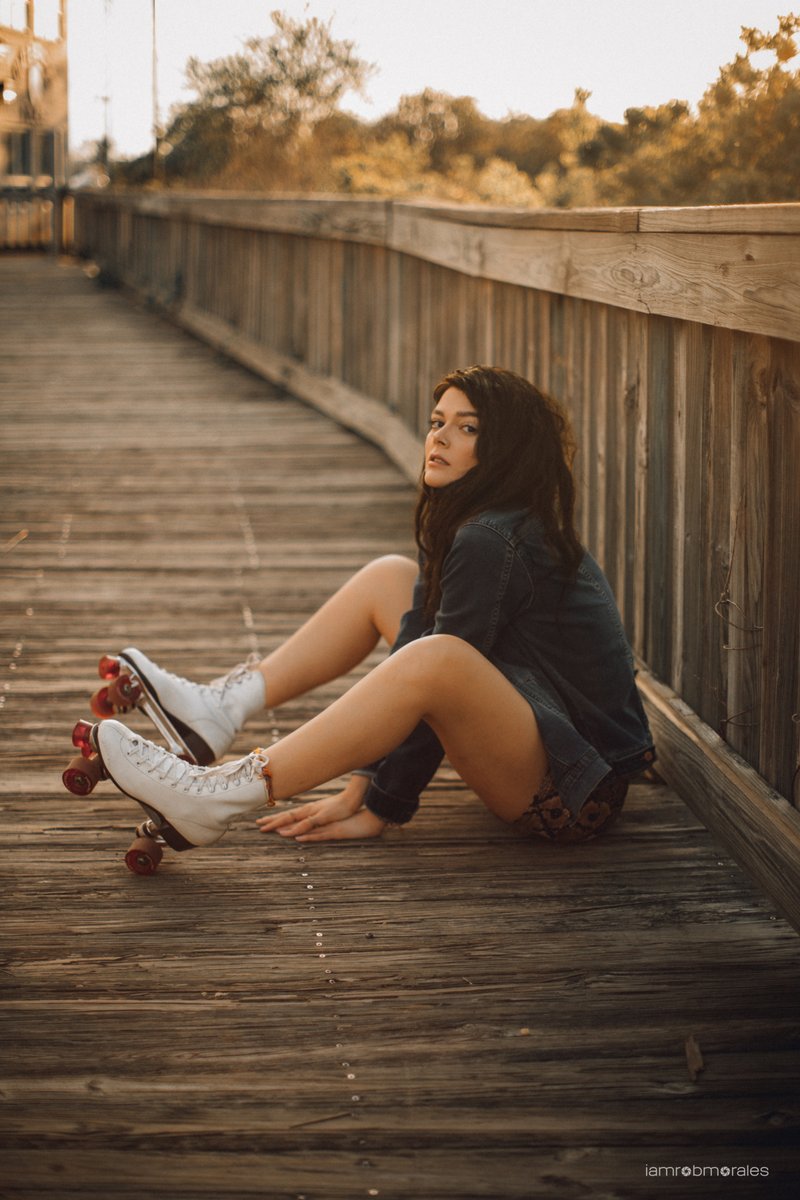 iamrobmorales's tweet photo. never been a stranger to strange // part 7 - Clair // #iamrobmorales #nj #oldbridge #skates #unicornsearchparty #unicornsightings - SUBSCRIBE to UnicornSightings digital magazine for exclusive unpublished images - link in bio https://t.co/hHzRPSW2tx