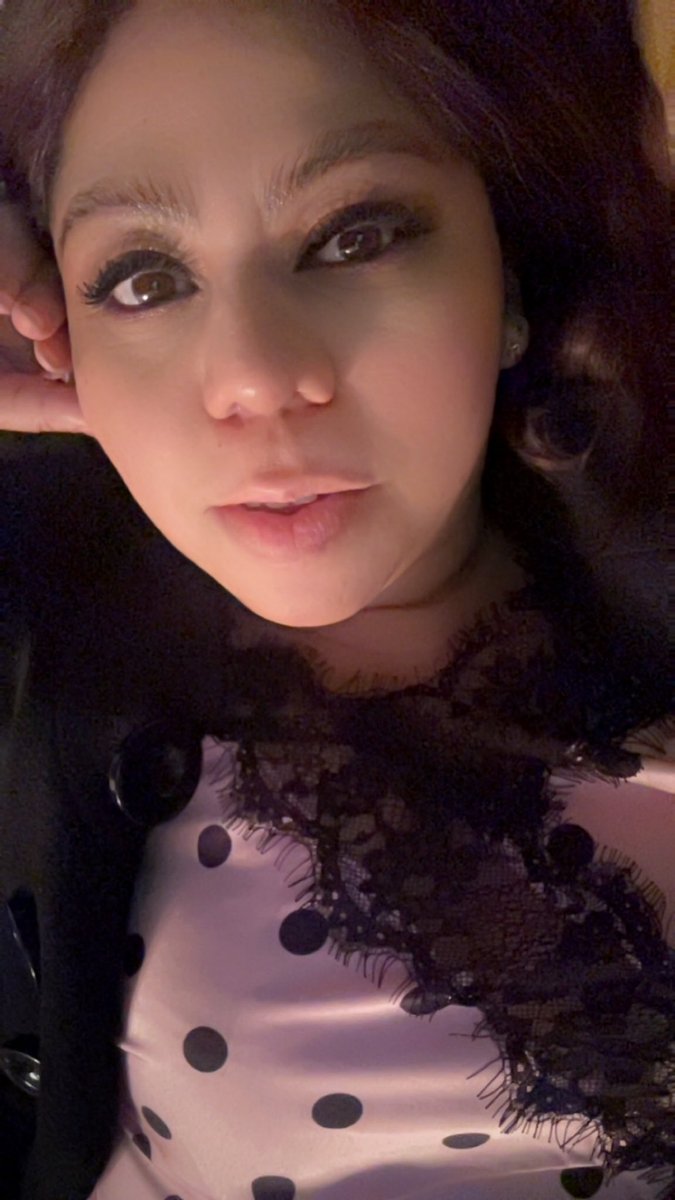 RaEli08's tweet photo. 💖 https://t.co/tFm3nGvS6r