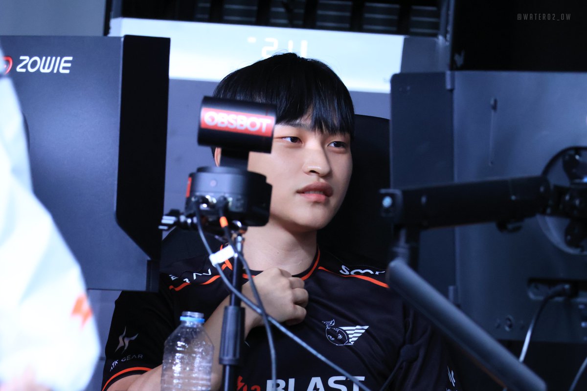 water02_ow's tweet photo. 261017 #O2WIN #WUTIAN https://t.co/s6lXdgEVW9