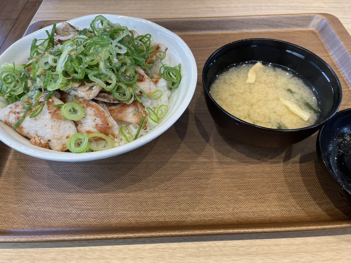 Zakohisan's tweet photo. ひる https://t.co/ttgG8wdzte