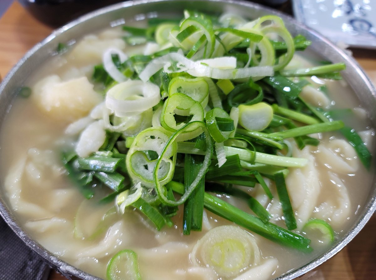 CarlssonDean's tweet photo. 확정은 났지만 마음은 아직 불안정. https://t.co/VnQdcvpoI5