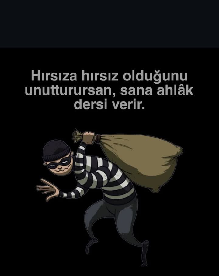 markus158077275's tweet photo. @Tritonfuels @TurkinformMedya Hırsız lar hapiste egremmm ve çetesi https://t.co/Nzm68nxhKG