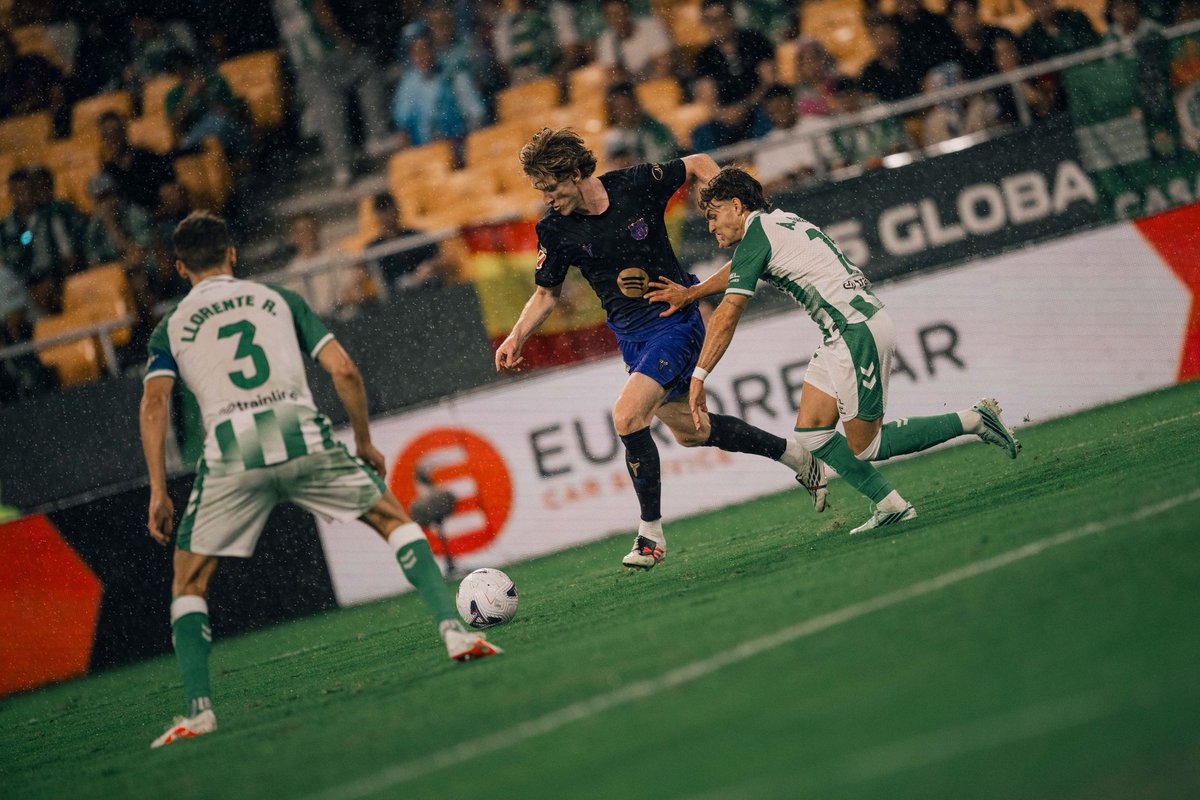m8l2h6's tweet photo. Anthony Gordon #BetisBarça #LaLiga #M8L2H6 https://t.co/K4mjXHGJEB