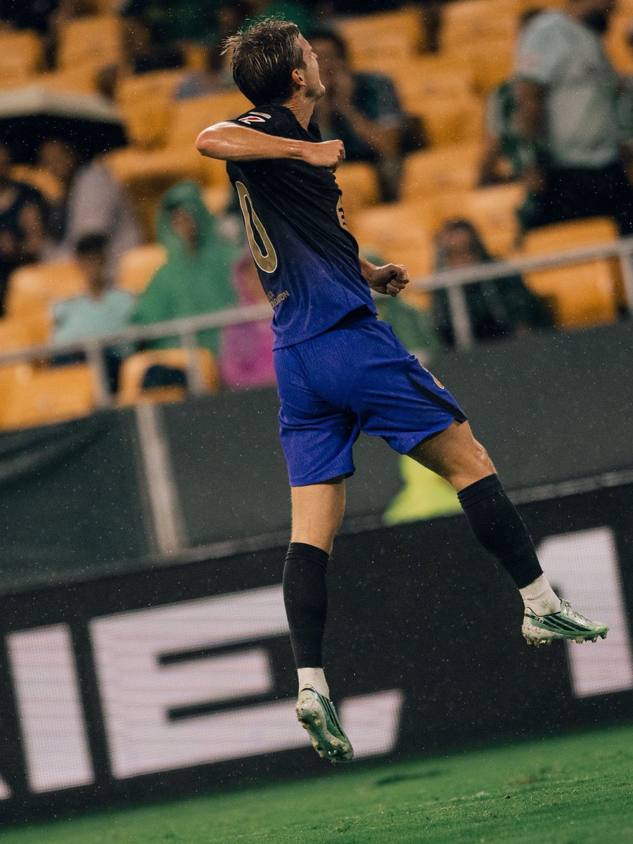 m8l2h6's tweet photo. Dani Olmo #BetisBarça #LaLiga #M8L2H6 https://t.co/2usYKj72aJ