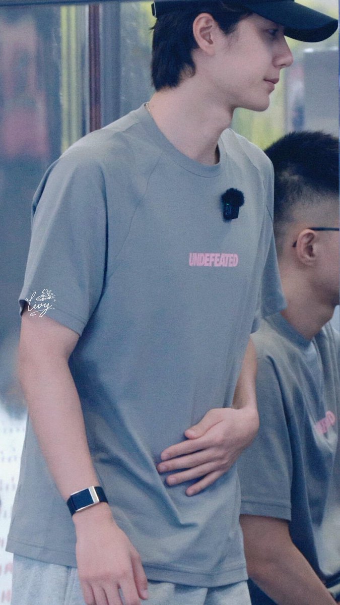 winters__rain's tweet photo. แพ้เขาทุกตรง ทรงแฟนมาก หล่ออะไรขนาดนี้เนี่ย 🫠

#WangYibo #หวังอี้ป๋อ https://t.co/EkLlS5YQx3