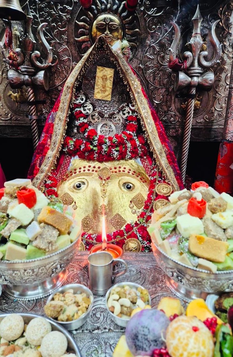 shrikalkamaa's tweet photo. #Jai_Maa_ShriKalkaJi 🙏🏻🌸 #Temple #GoodMorning Daily Aarti 🙏🌹जय माँ श्री_कालका_जी🌹की मंदिर सुप्रभात आरती दर्शन २०८३_विक्रम_सम्वत् #आश्विन #नवरात्रि #सप्तमी #18Oct2026 #रविवार #Sunday #shrikalkajimandir.org https://t.co/DiaEeRJPOB https://t.co/nXu81m6kV4