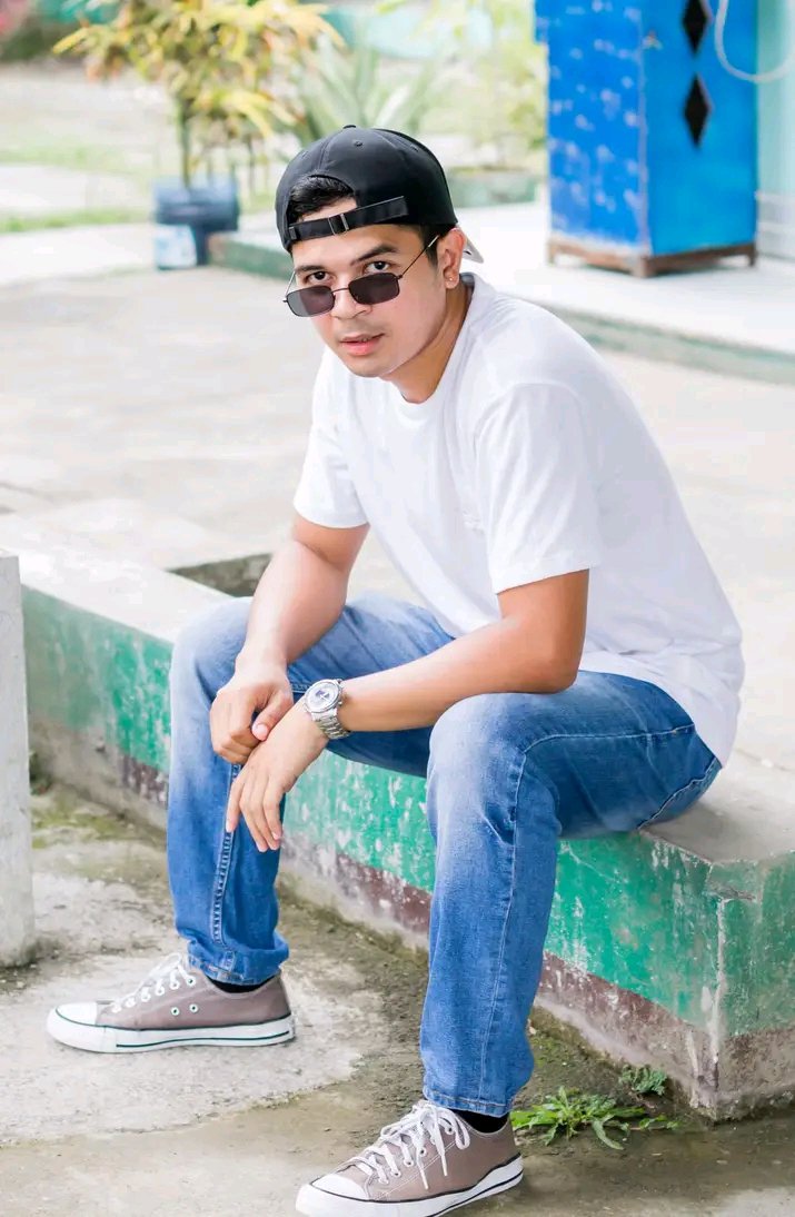 Marinongcute23's tweet photo. Nakaka miss maging model BAGO maging ⚓⚓ hahaha way back 2023 🤭🤭 https://t.co/TqyJPbAWQy