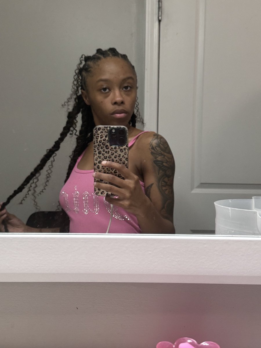 PrettyKidd0's tweet photo. Face card tea https://t.co/gOjjaYK5bo
