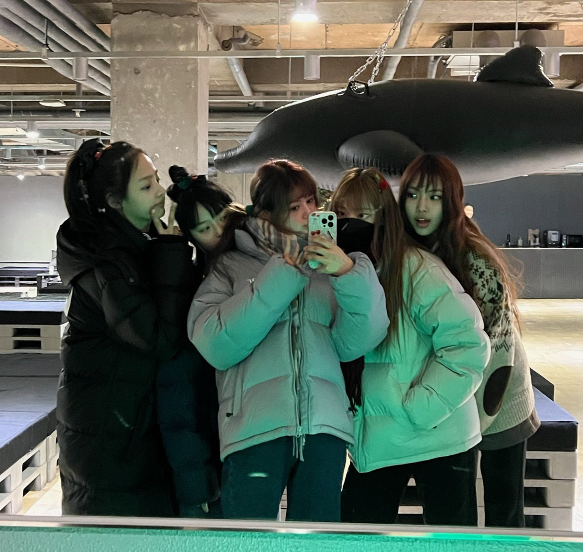 _forNJZ's tweet photo. 이제 겨울이니깐 https://t.co/6ifxxqcaLl