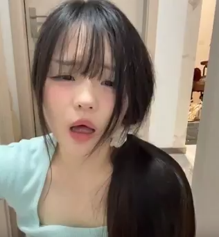 SamsGirl_'s tweet photo. https://t.co/Xy4UCscXST
https://t.co/8b37gw1gLs https://t.co/A4NNYX1sSH